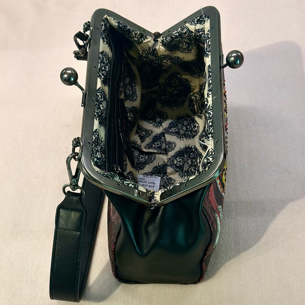 Purse - Picture 6 of 8